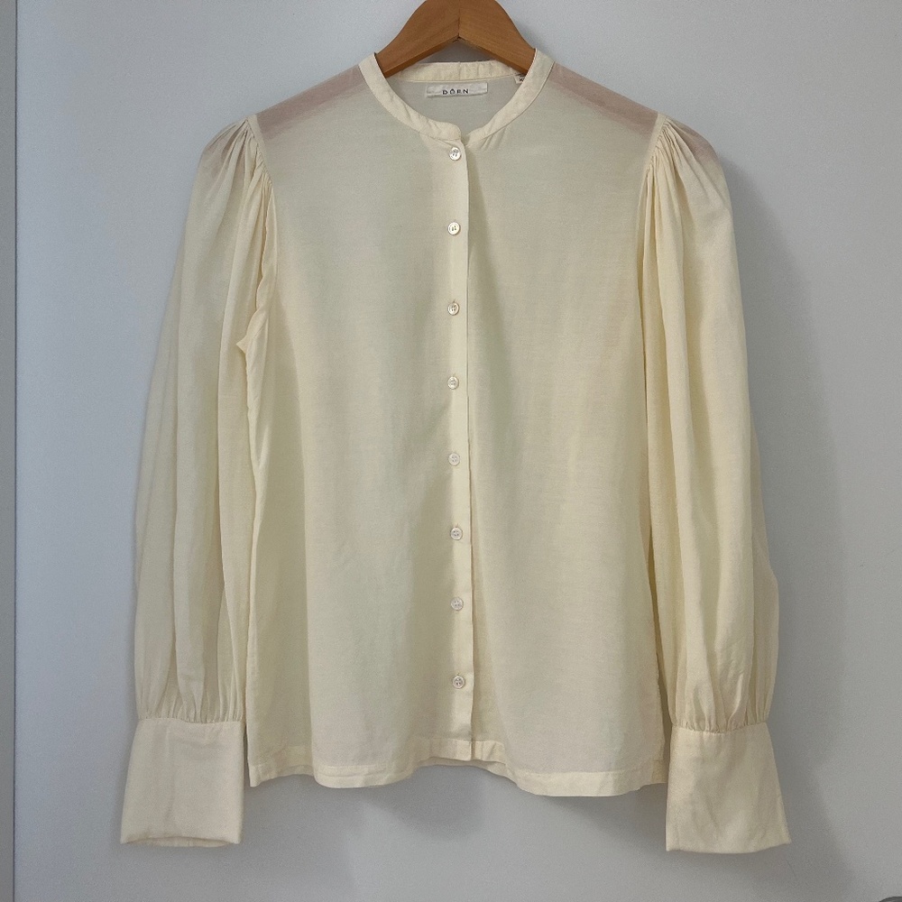 Rare Dôen Button-Down Blouse, Size XS, in Cream